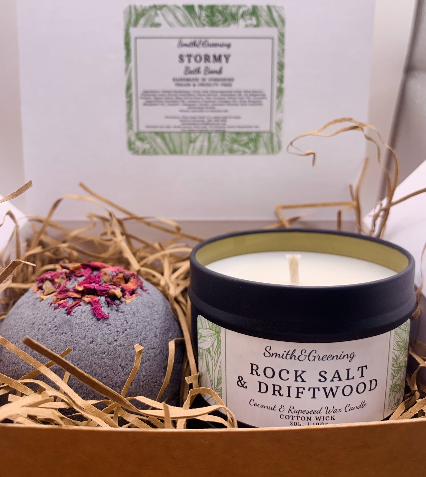 Stormy Candle & Bath Bomb Gift Set